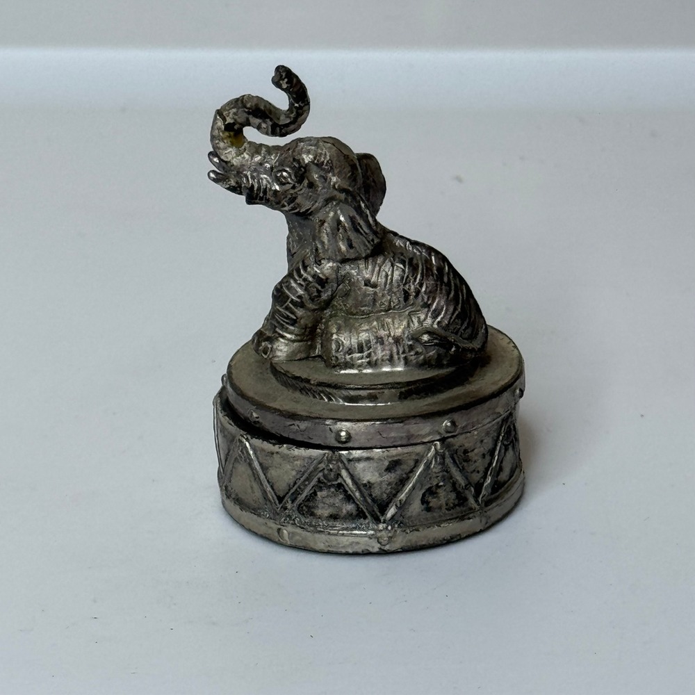 Vintage Metal Pewter Elephant Trinket Box Jewelry Ring Holder Made in Taiwan